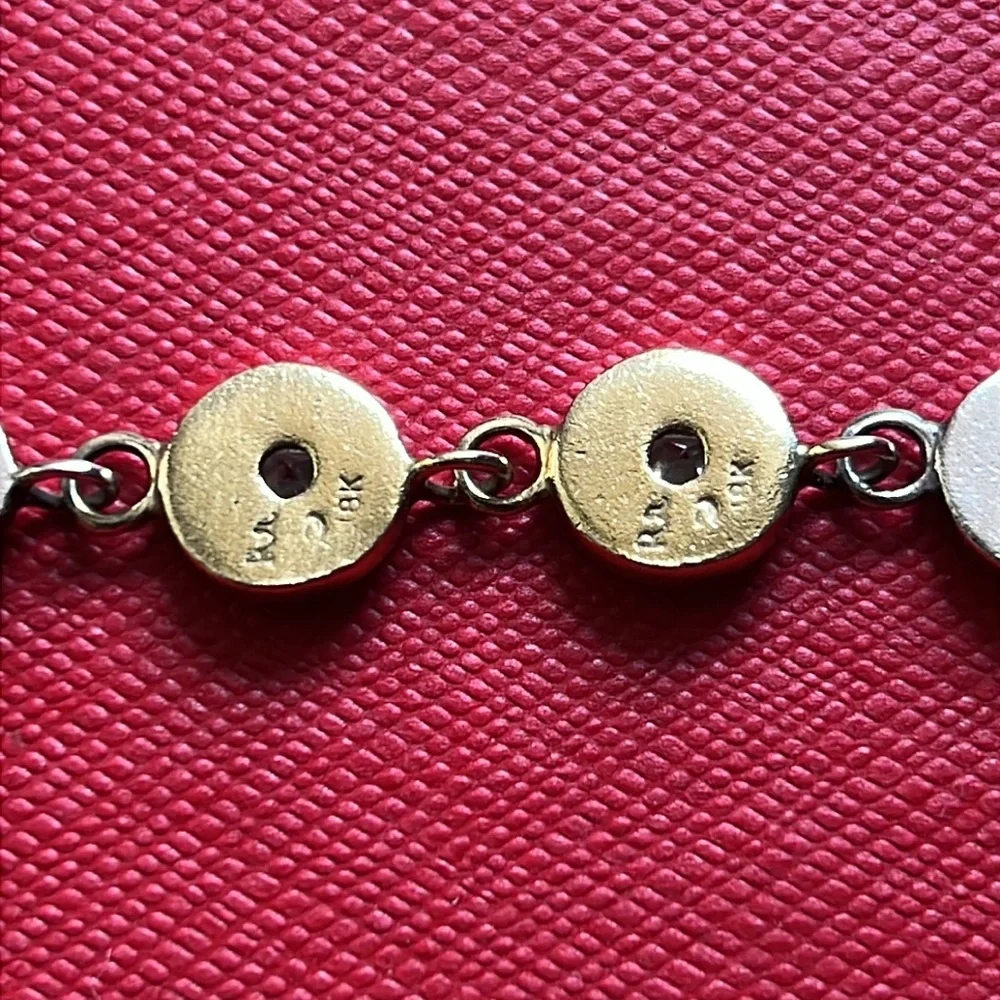 Robin Rotenier 18k gold, sapphire and siver 
Medallion Bracelet - Picture 5 of 5